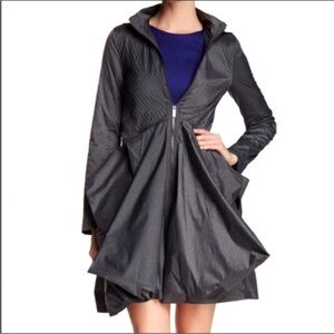 Zac Posen Avant-Garde Flared Jacket/Wallet Bundle